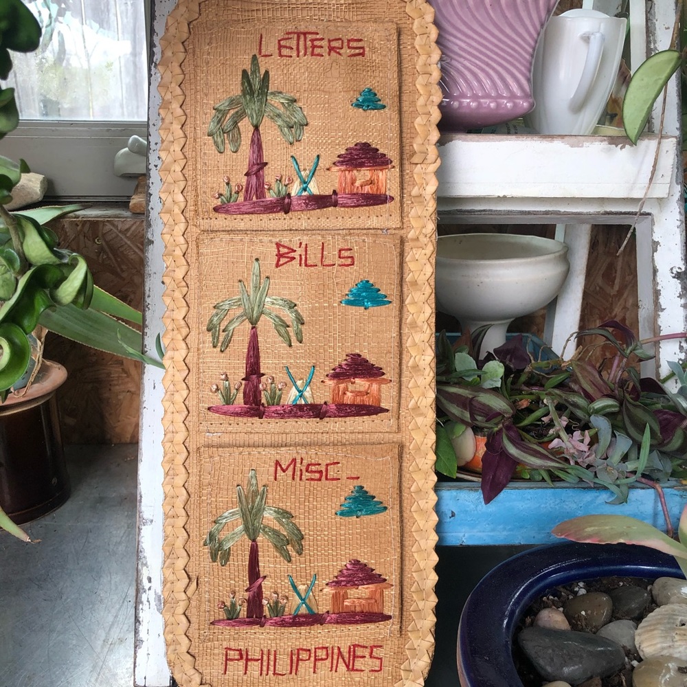 Vtg Philippines sorter